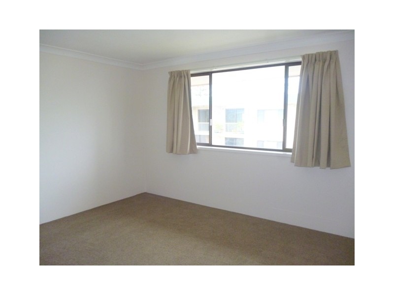 5/3 Robert Street, Labrador QLD 4215