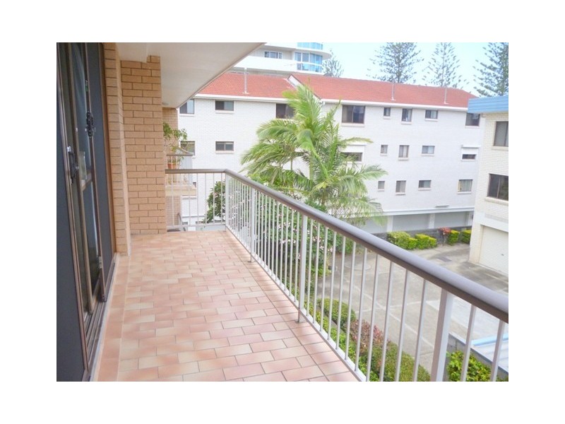 5/3 Robert Street, Labrador QLD 4215