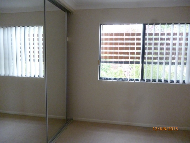 8/31 Middle Street, Labrador QLD 4215
