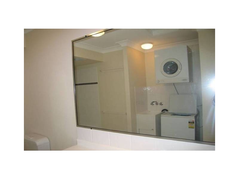 132 High Street, Southport QLD 4215