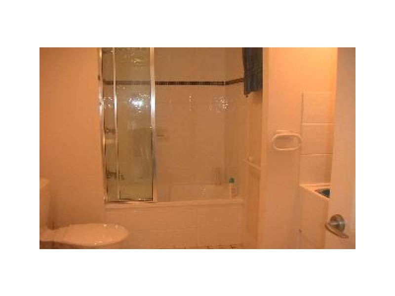 132 High Street, Southport QLD 4215