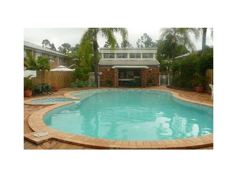 Labrador QLD 4215
