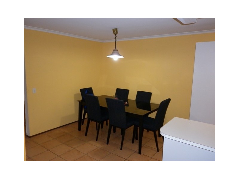 10 Senate Street, Labrador QLD 4215