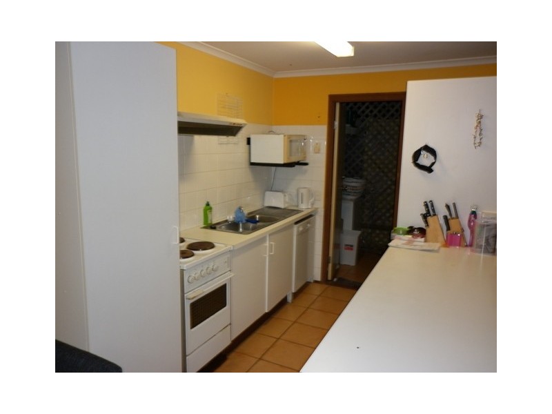 10 Senate Street, Labrador QLD 4215