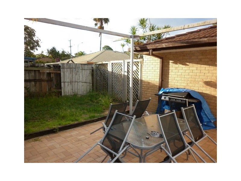 10 Senate Street, Labrador QLD 4215