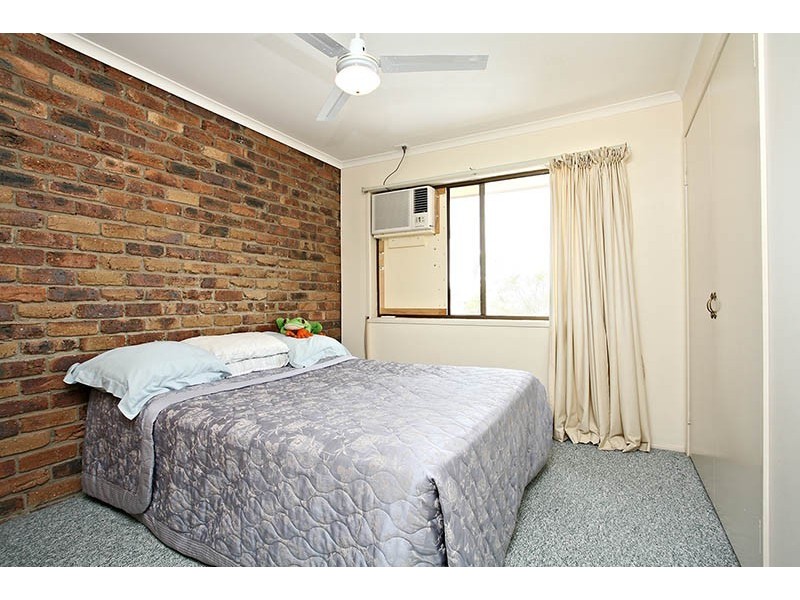 2/19 Chatswood Road, Daisy Hill QLD 4127
