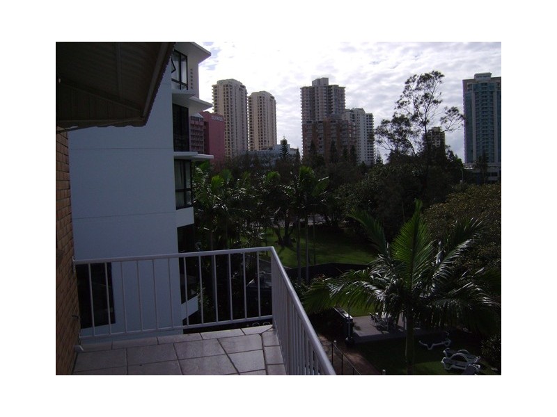 59A Peninsular Drive, Surfers Paradise QLD 4217