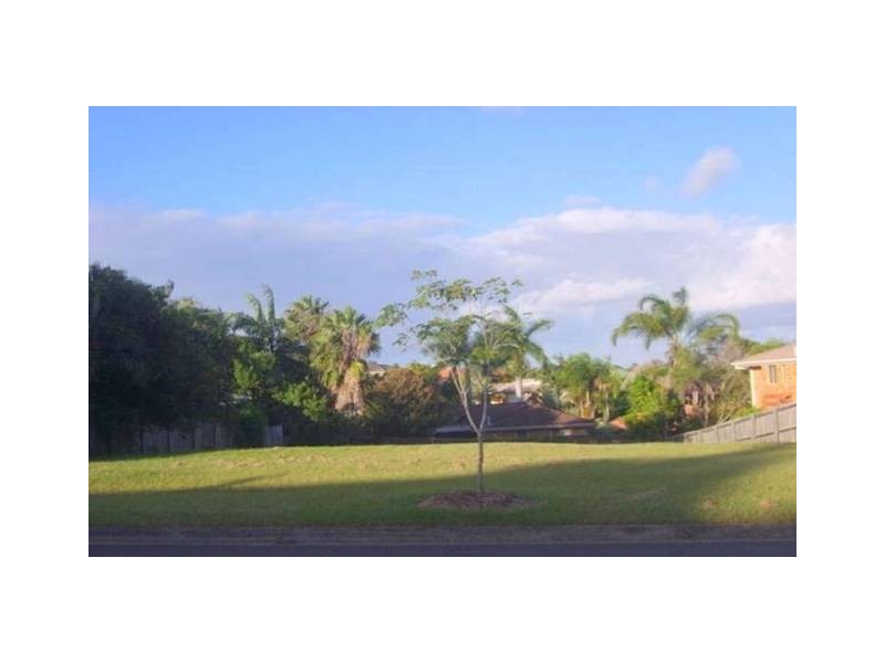 9 Spikes Court, Arundel QLD 4214