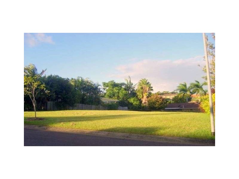 9 Spikes Court, Arundel QLD 4214