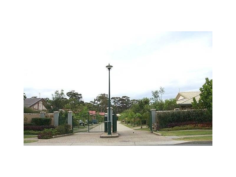 28/167 Central Street, Labrador QLD 4215