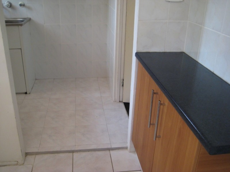 9/11 Hoya Court, Labrador QLD 4215