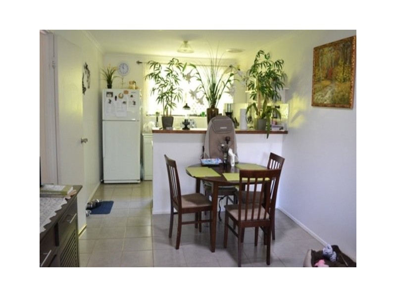 8/11 Hoya Court, Labrador QLD 4215