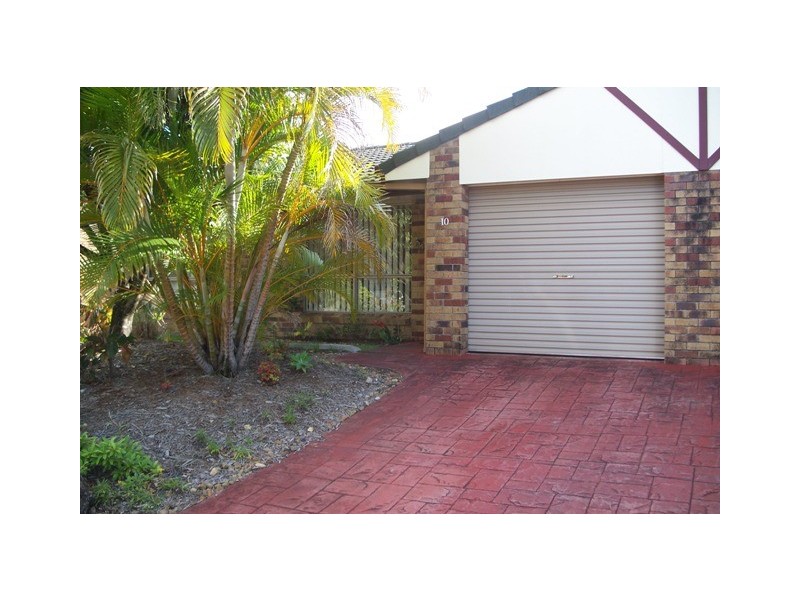 51 Olsen Avenue, Labrador QLD 4215