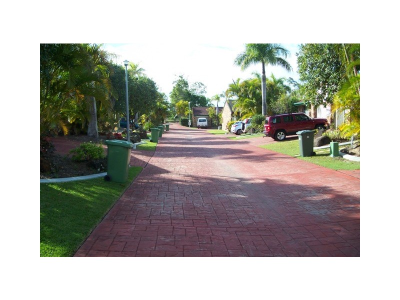 51 Olsen Avenue, Labrador QLD 4215