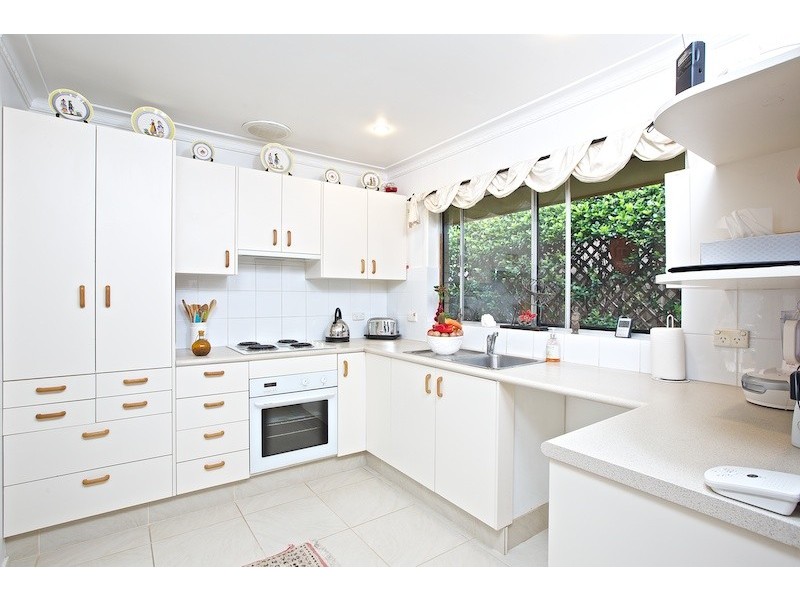 37 Abalone Avenue, Paradise Point QLD 4216