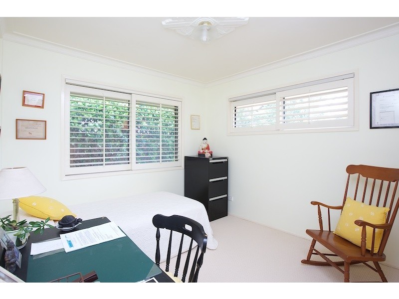 37 Abalone Avenue, Paradise Point QLD 4216