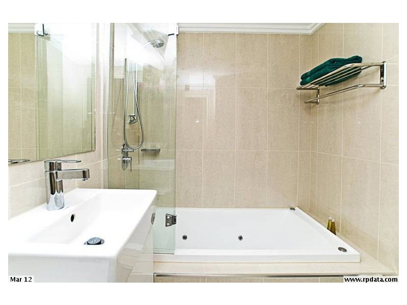 508 Marine Parade, Biggera Waters QLD 4216