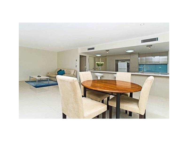 508 Marine Parade, Biggera Waters QLD 4216