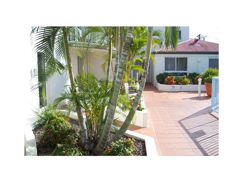 18 Lloyd Street, Southport QLD 4215