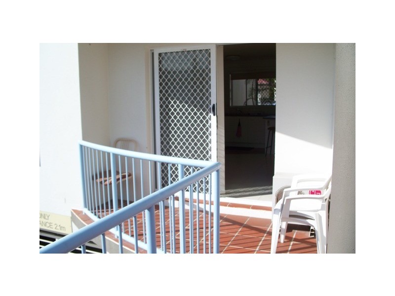 18 Lloyd Street, Southport QLD 4215