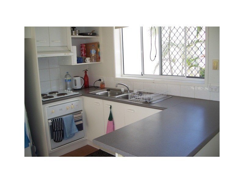 18 Lloyd Street, Southport QLD 4215