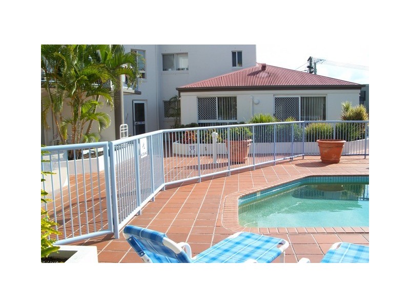 18 Lloyd Street, Southport QLD 4215