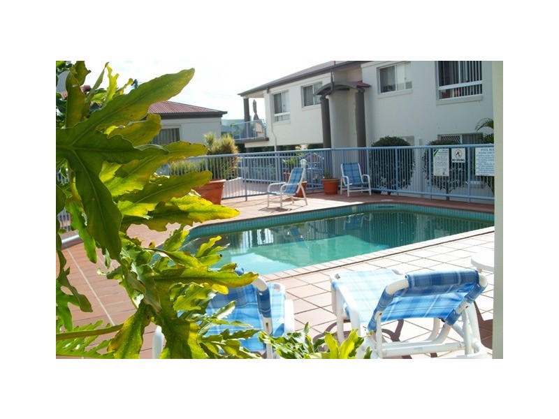 18 Lloyd Street, Southport QLD 4215