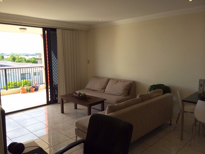 14-16 Little Norman Street, Southport QLD 4215