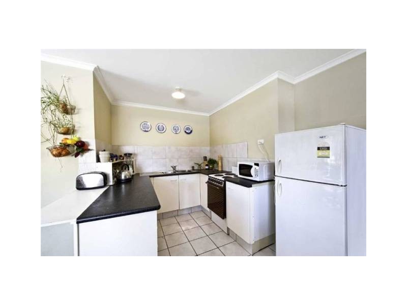 14 Norman Street, Southport QLD 4215