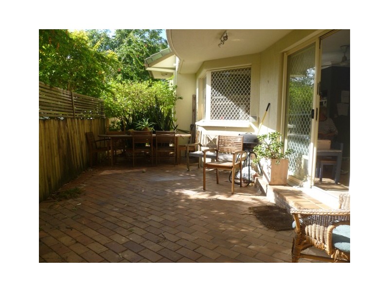 Biggera Waters QLD 4216