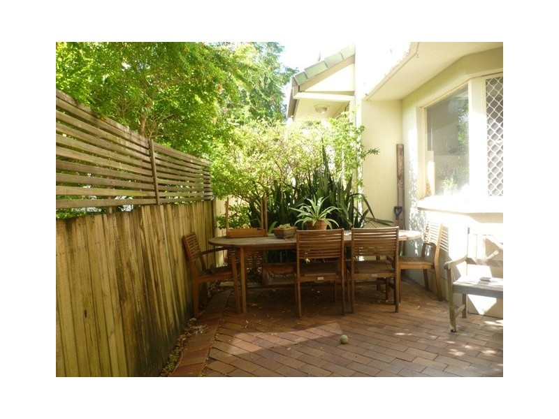 Biggera Waters QLD 4216