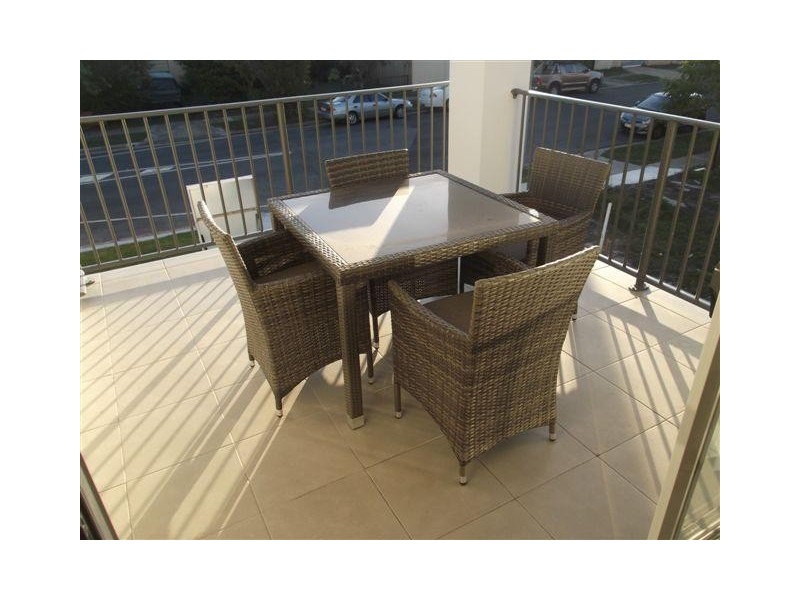 77 Brighton Street, Biggera Waters QLD 4216