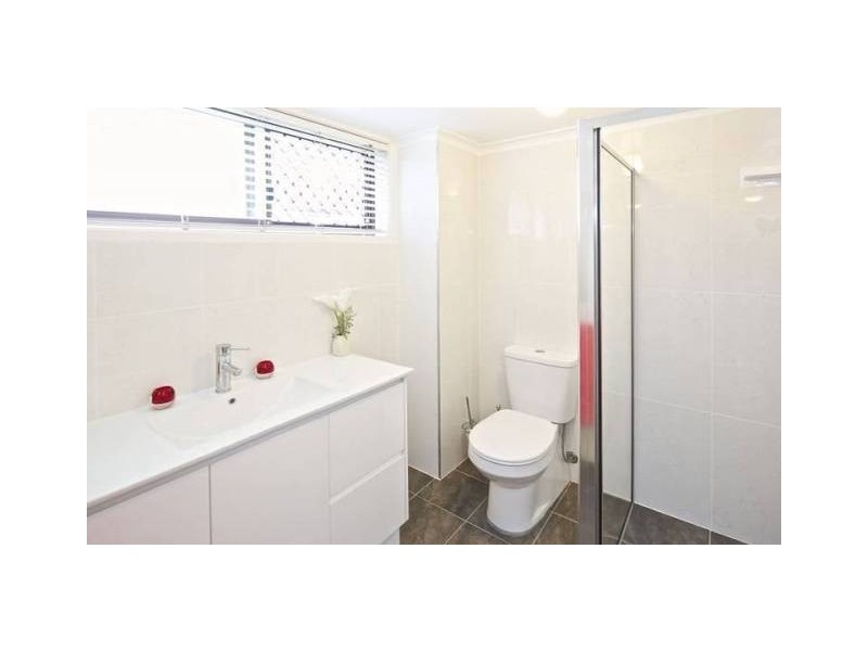 548 Marine Parade, Biggera Waters QLD 4216