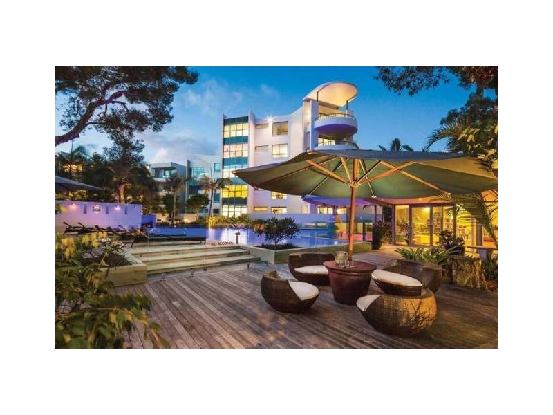 20-28 Bayview Street, Runaway Bay QLD 4216