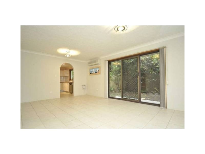 168 Frank Street, Labrador QLD 4215