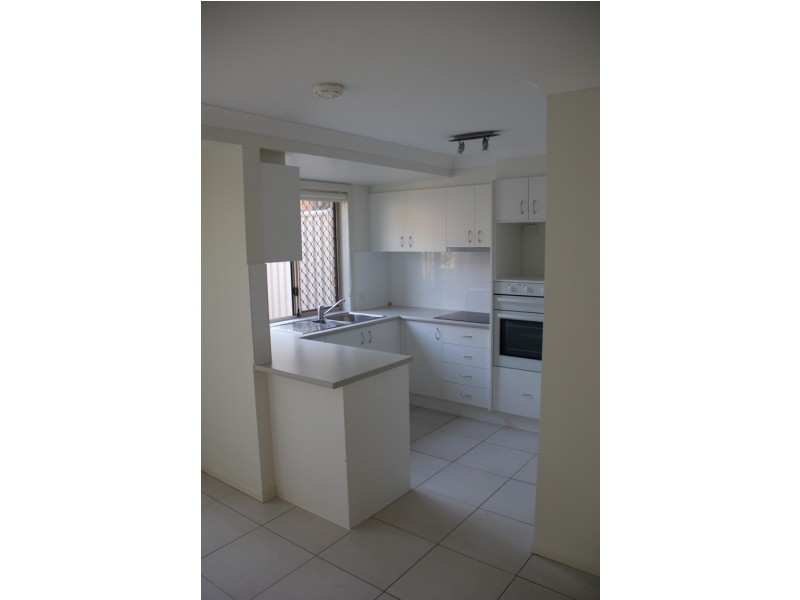 152 Frank Street, Labrador QLD 4215