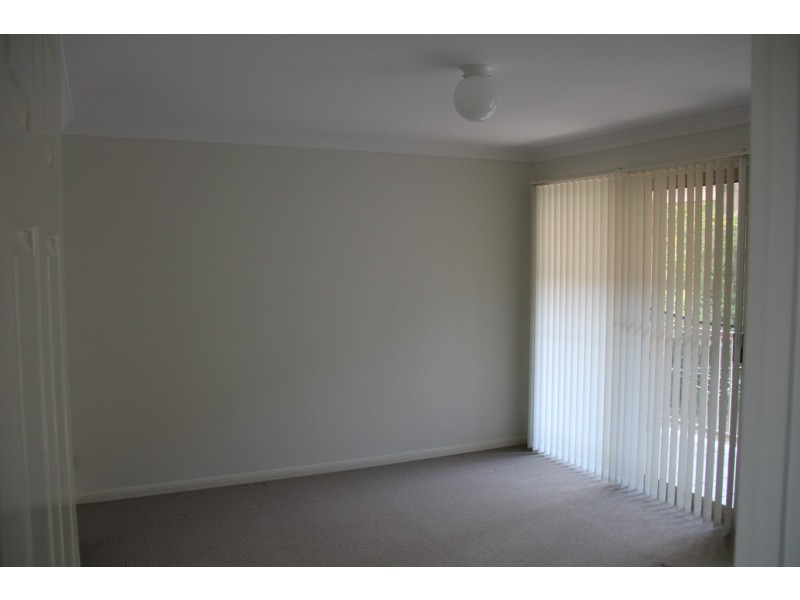 152 Frank Street, Labrador QLD 4215