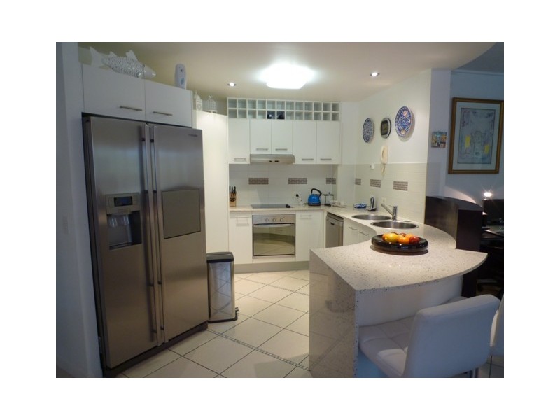 4/28 Parker Street, Labrador QLD 4215