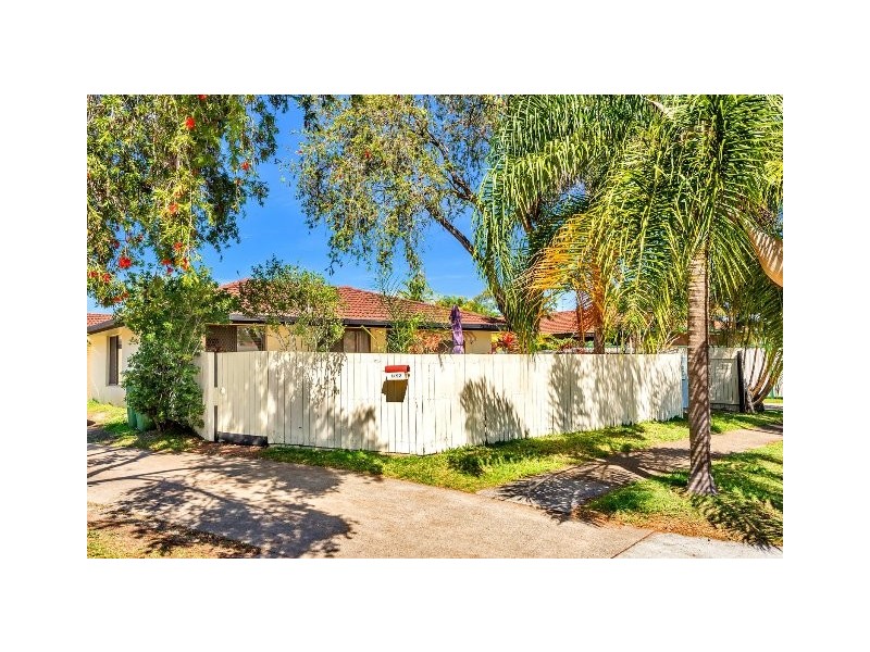 1/92 Botanical Drive, Labrador QLD 4215