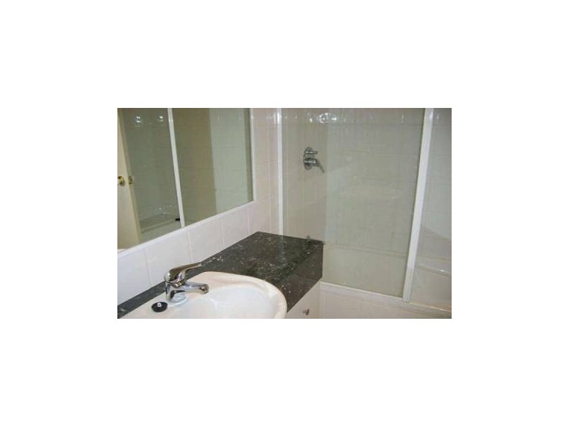 14/20 Brown Street, Labrador QLD 4215