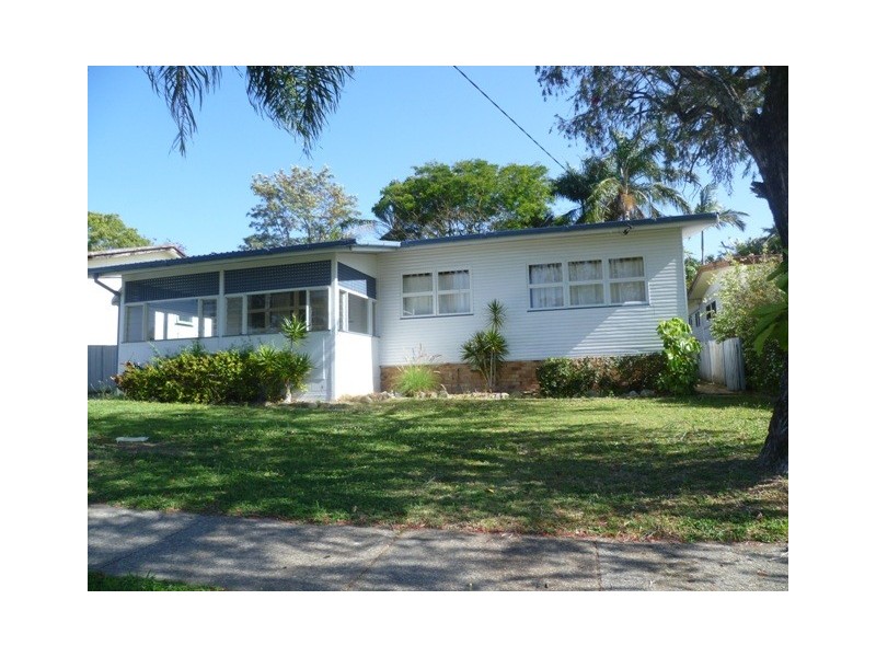 Labrador QLD 4215