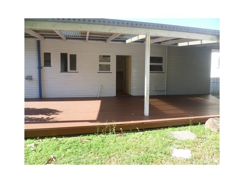 Labrador QLD 4215