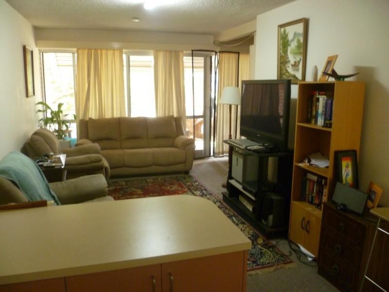 4/224 Marine Parade, Labrador QLD 4215