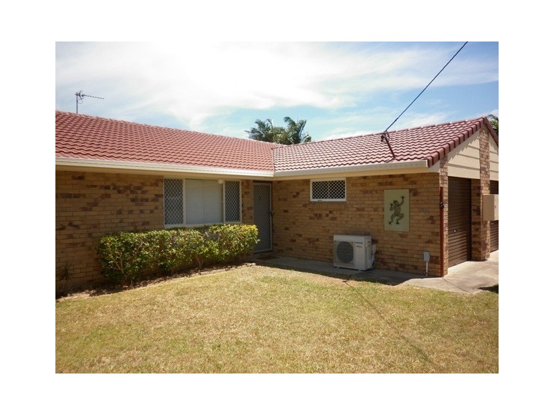 2/36 McMillan Street, Labrador QLD 4215