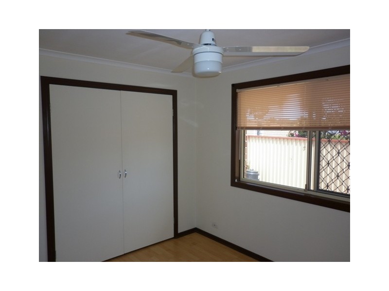 2/36 McMillan Street, Labrador QLD 4215