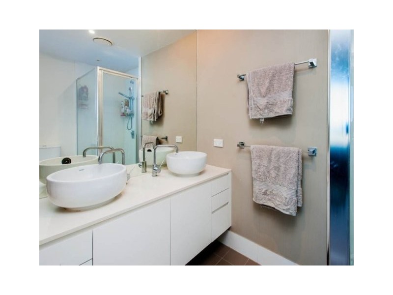 1507/438 Marine Parade, Biggera Waters QLD 4216