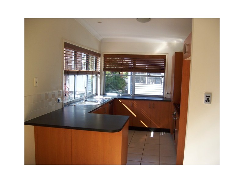 Labrador QLD 4215
