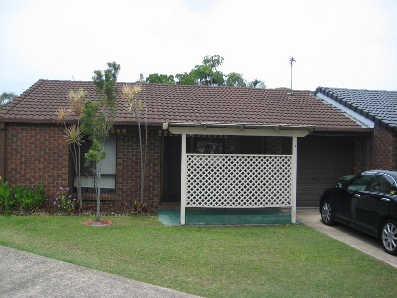 Labrador QLD 4215