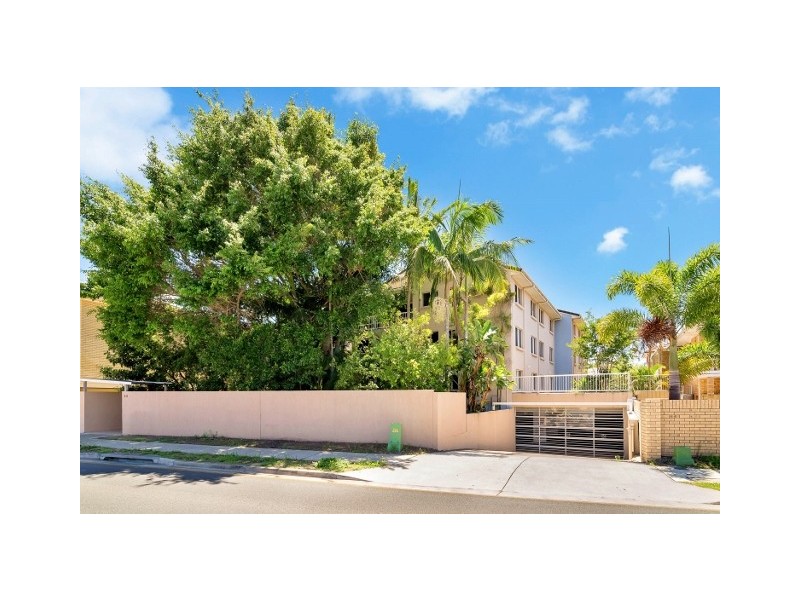 111 Frank Street, Labrador QLD 4215