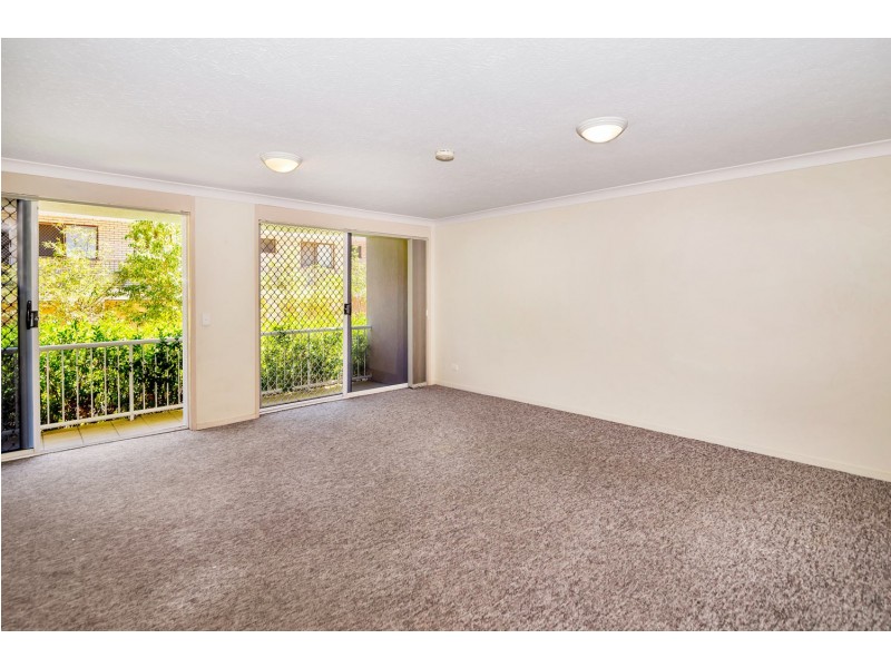 111 Frank Street, Labrador QLD 4215